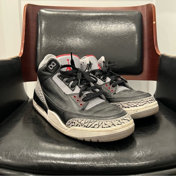 AIR JORDAN 3 Black Cement - Picture 2 of 7